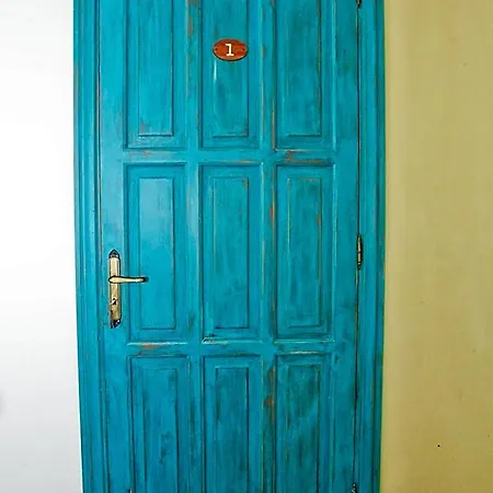 فندق مبيت وإفطار Al Mare