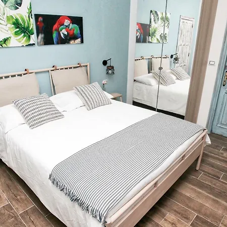 Al Mare Bed & Breakfast 2*