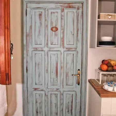 Al Mare Bed & Breakfast