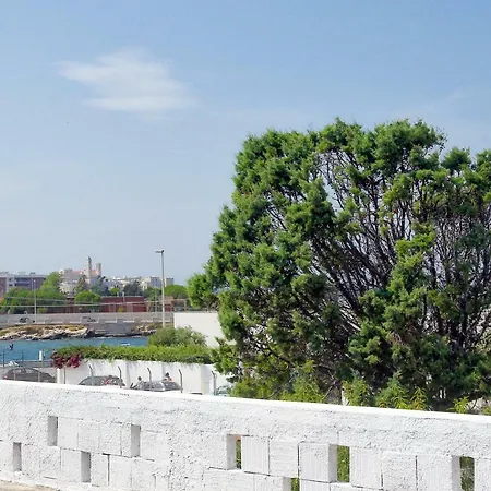 Al Mare 지오비나조